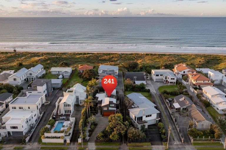 Photo of property in 241 Oceanbeach Road, Mount Maunganui, 3116