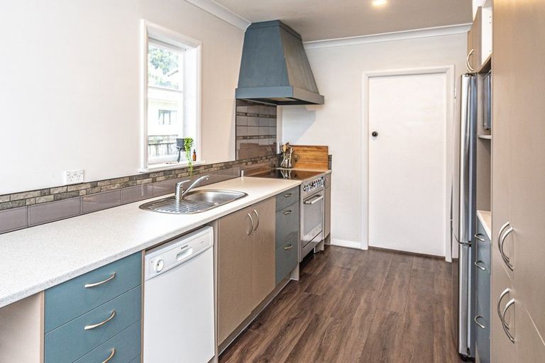 Photo of property in 27 Quick Avenue, Aramoho, Whanganui, 4500