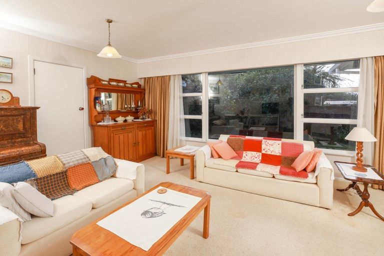 Photo of property in 34 Tudor Crescent, Chedworth, Hamilton, 3210