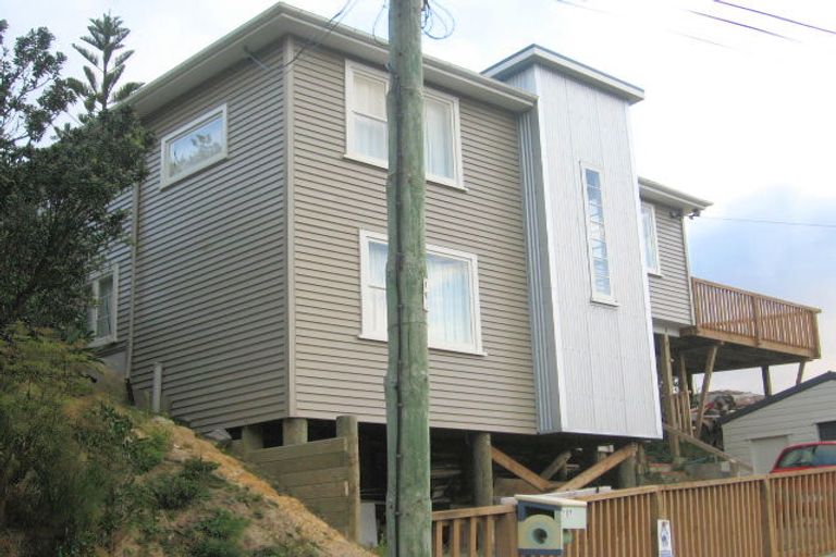 Photo of property in 107 Sidlaw Street, Strathmore Park, Wellington, 6022