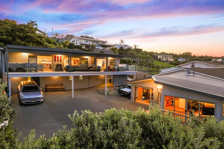 Photo of property in 890 Cove Road, Waipu, 0582