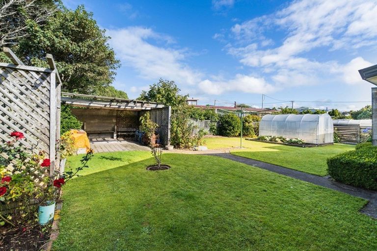 Photo of property in 54 Walker Street, Riverton/aparima, Riverton, 9822