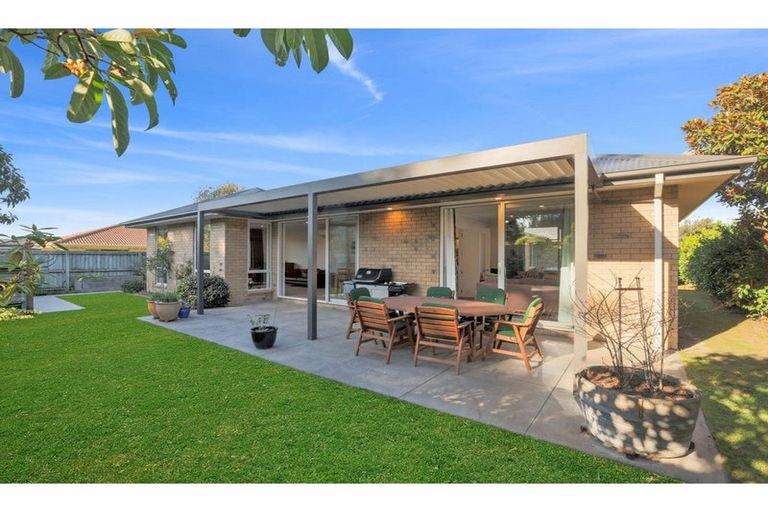 Photo of property in 24 Reka Street, Parklands, Christchurch, 8083