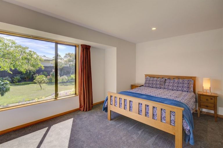 Photo of property in 40 Gibbs Drive, Woodend, 7610