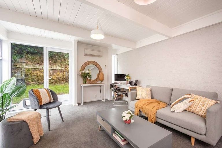 Photo of property in 36a Ranelagh Street, Karori, Wellington, 6012