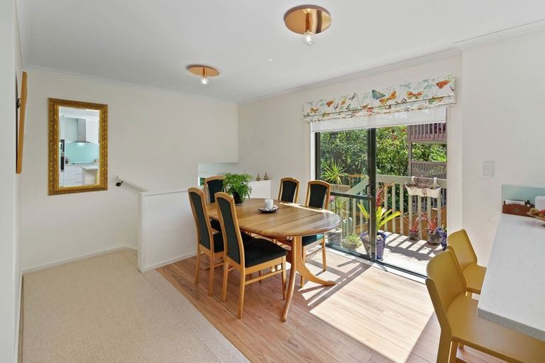 Photo of property in 4/20 Hutchinsons Road, Bucklands Beach, Auckland, 2014