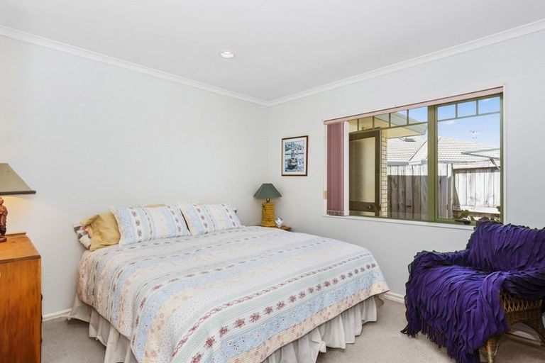 Photo of property in 21 Rosberg Place, Mount Maunganui, 3116