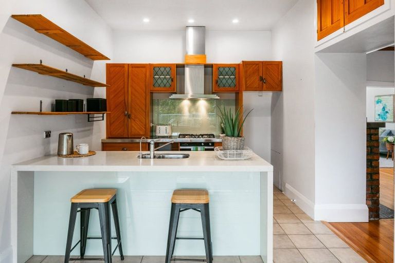 Photo of property in 10 Russell Street, Whataupoko, Gisborne, 4010