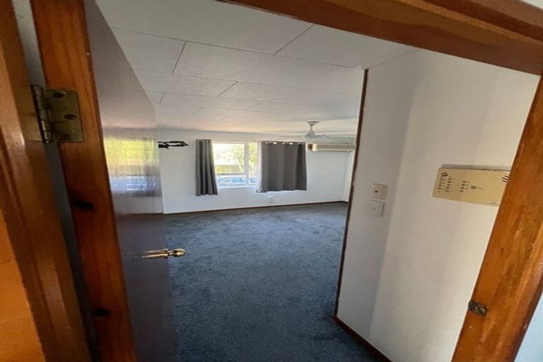 Photo of property in 50 Ferndown Avenue, Papatoetoe, Auckland, 2025