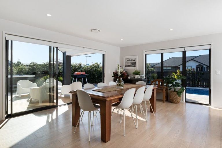 Photo of property in 2 Pimelea Street, Papamoa Beach, Papamoa, 3118