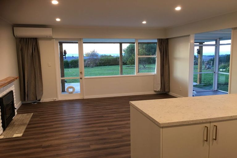 Photo of property in 225 Durham Drive, Havelock North, 4130