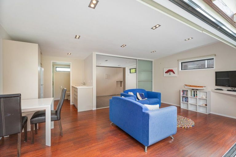 Photo of property in 230 Waimaire Avenue, Matarangi, Whitianga, 3592