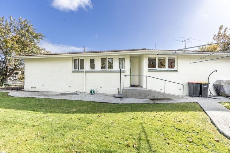 Photo of property in 53 Milton Street, Gore, 9710