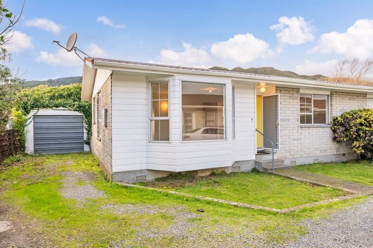 Photo of property in 9/21 Wainui Road, Waiwhetu, Lower Hutt, 5010