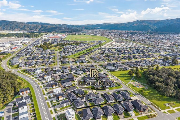 Photo of property in 24 Fenwick Crescent, Wallaceville, Upper Hutt, 5018