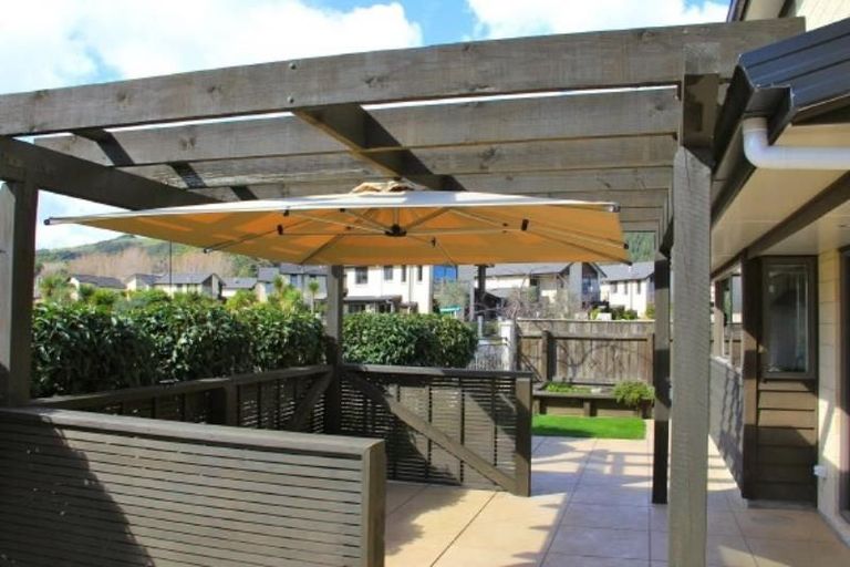 Photo of property in 1 Jade Lane, Paraparaumu, 5032