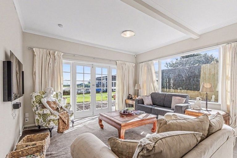 Photo of property in 88 Pukepapa Road, Marton, 4710