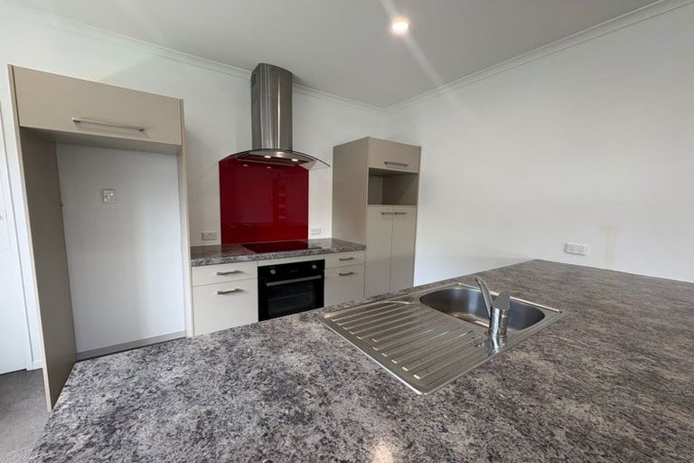 Photo of property in 205 Centaurus Road, Saint Martins, Christchurch, 8022