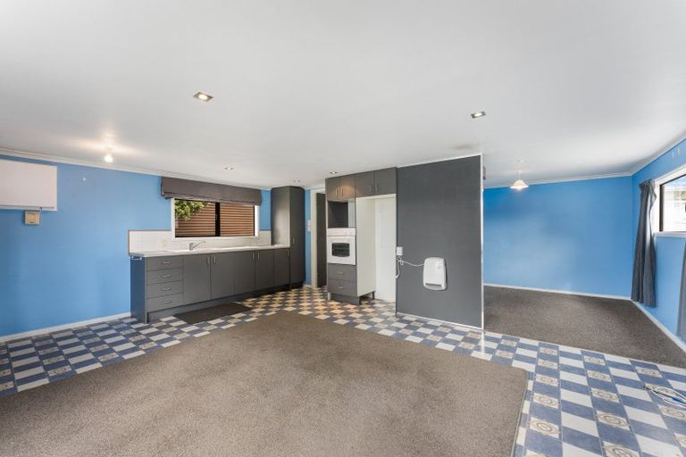 Photo of property in 105 Harper Street, Gonville, Whanganui, 4501