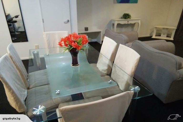 Photo of property in 7a/8 Quay Street, Auckland Central, Auckland, 1010