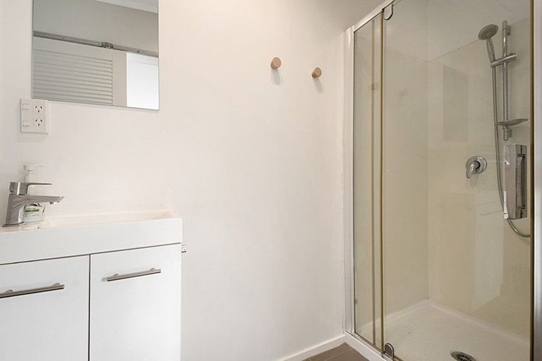 Photo of property in 27 Bethells Road, Waitakere, Auckland, 0816