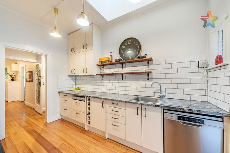 Photo of property in 6 Hume Street, Alicetown, Lower Hutt, 5010