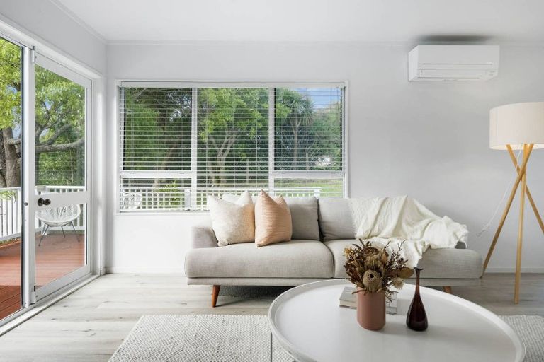 Photo of property in 2/69 Simon Ellice Drive, Bayview, Auckland, 0629