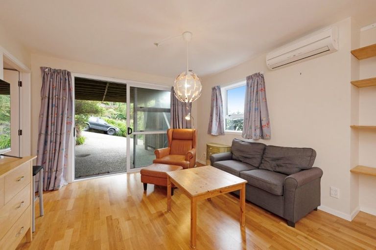 Photo of property in 13 Valley Street, Island Bay, Wellington, 6023