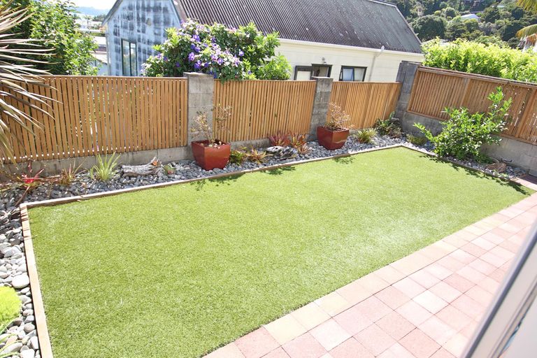 Photo of property in 4c Bedggood Close, Paihia, 0200