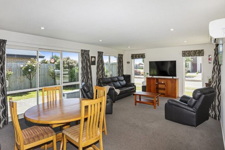 Photo of property in 21 Richmond Avenue, Halswell, Christchurch, 8025