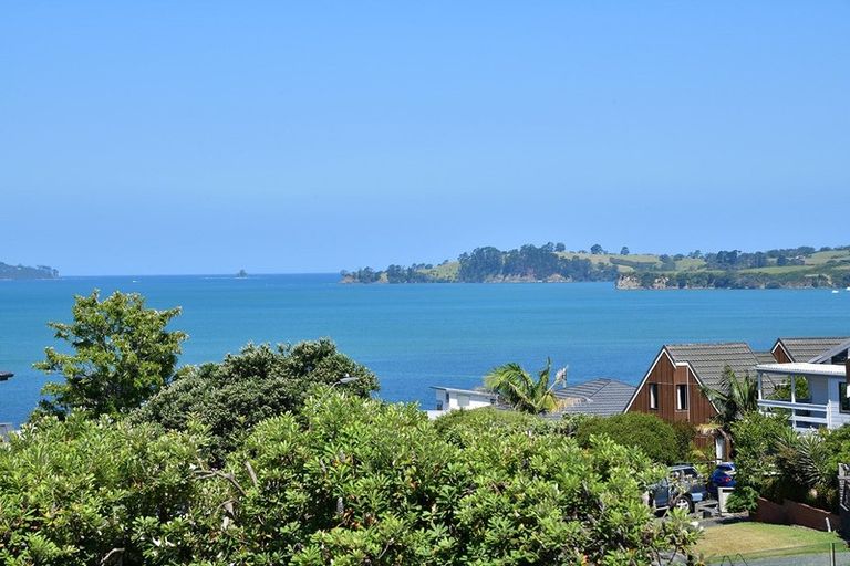 Photo of property in 18 Te Kapa Place, Snells Beach, 0920