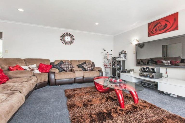 Photo of property in 12 Botanic View, Manurewa, Auckland, 2105