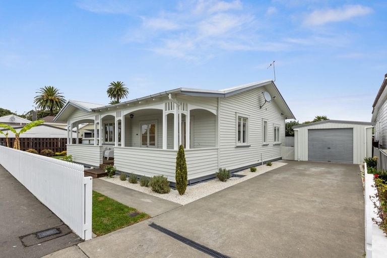 Photo of property in 24a Jull Street, Napier South, Napier, 4110