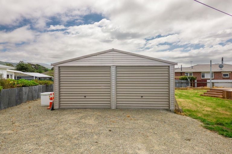 Photo of property in 22 Naylor Street, Waimate, 7924