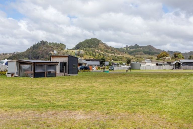 Photo of property in 23 Admiral Drive, Cooks Beach, Whitianga, 3591
