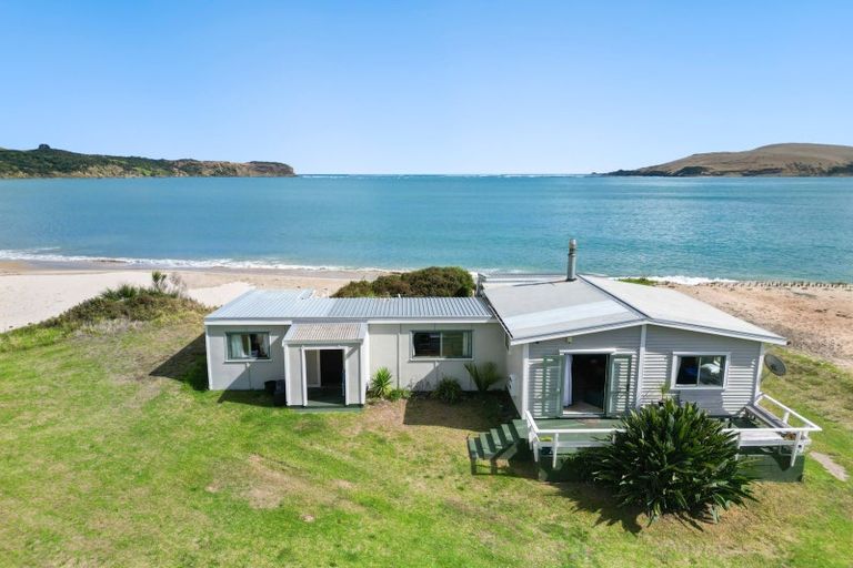 Photo of property in 266 Hokianga Harbour Drive, Omapere, Kaikohe, 0473