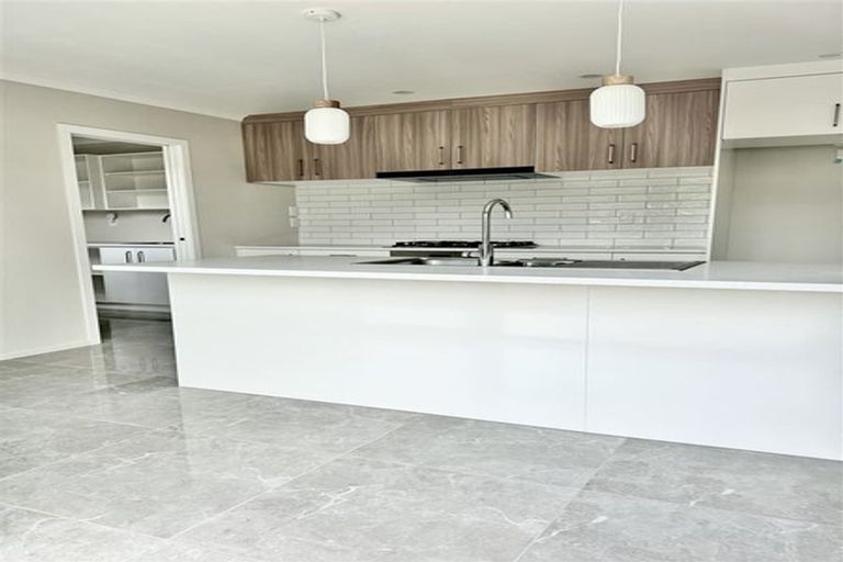 Photo of property in 4 Swinton Place, Churton Park, Wellington, 6037