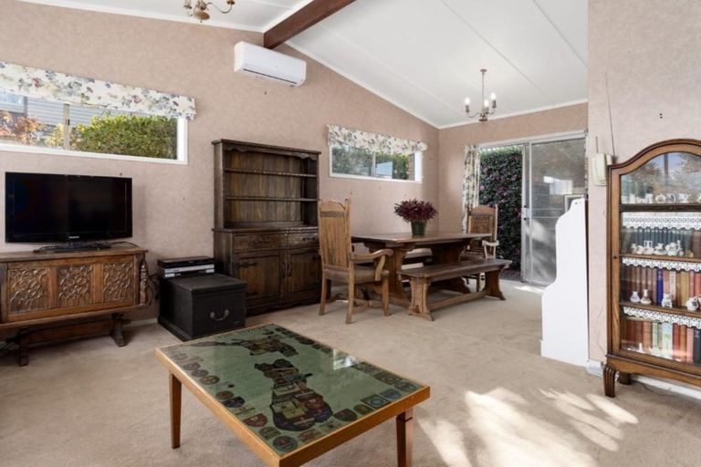 Photo of property in 10 Keilor Road, Otumoetai, Tauranga, 3110