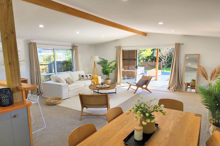 Photo of property in 22 Catherine Crescent, Whitianga, 3510