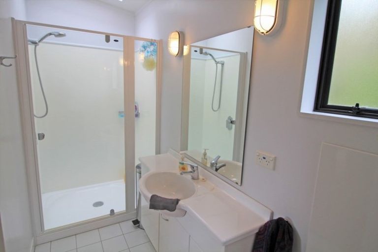 Photo of property in 84 Hinemaiaia Lane, Hatepe, Turangi, 3382