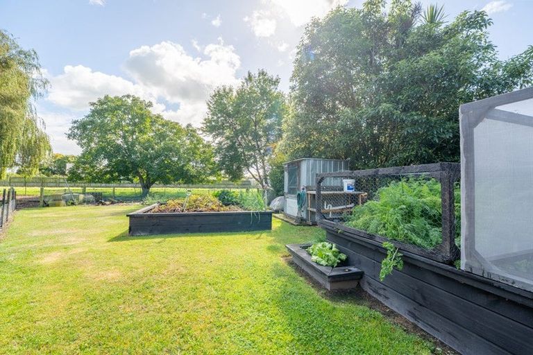 Photo of property in 1643 Glenavy-hilderthorpe Road, Waitaki Bridge, Oamaru, 9493