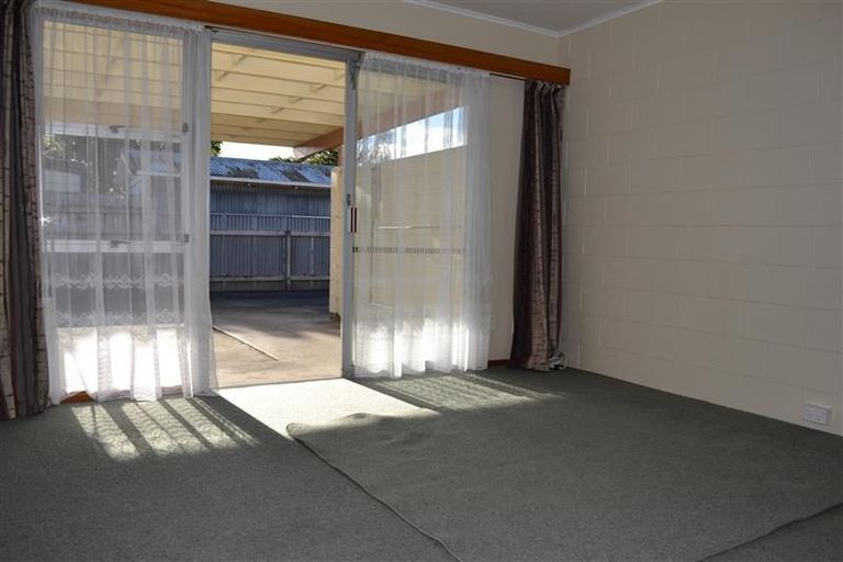 Photo of property in 2/59 West Street, West End, Palmerston North, 4412