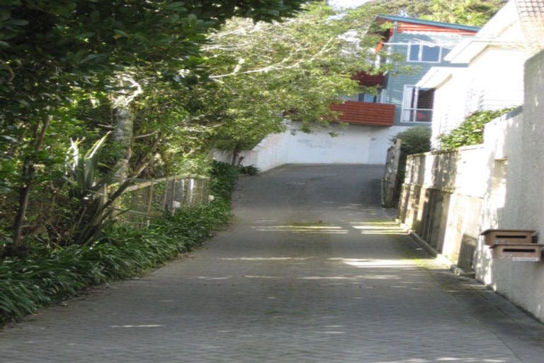 Photo of property in 77 Donald Street, Karori, Wellington, 6012