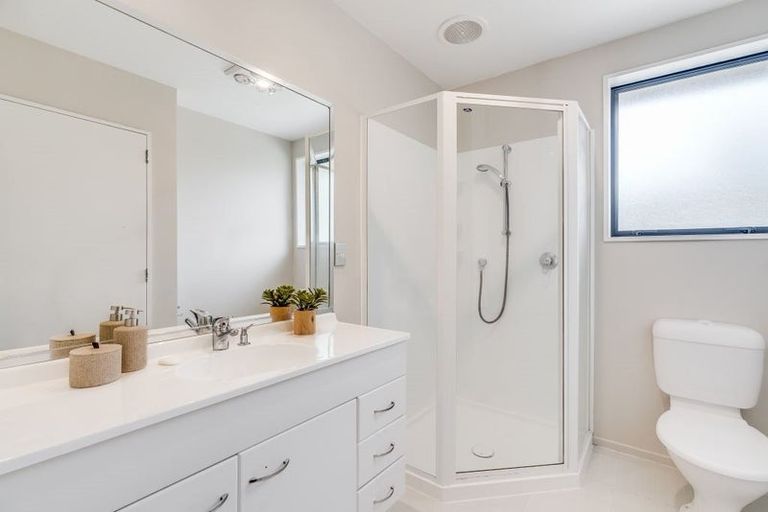 Photo of property in 6 Joe Burns Place, Wigram, Christchurch, 8042