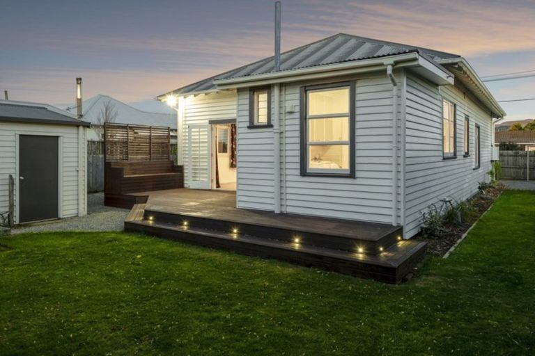 Photo of property in 55 Coronation Street, Spreydon, Christchurch, 8024