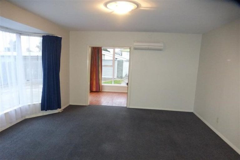 Photo of property in 20 Rosamund Place, Halswell, Christchurch, 8025