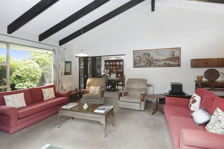 Photo of property in 7 Brigadoon Place, Avonhead, Christchurch, 8042