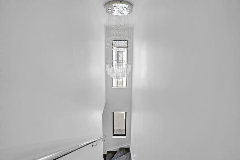 Photo of property in 20a Survila Street, Takanini, 2110