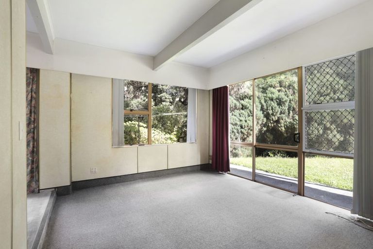 Photo of property in 30 Glendene Avenue, Glendene, Auckland, 0602