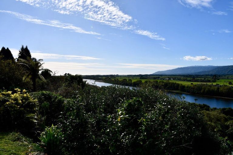 Photo of property in 6 Arapito Road, Karamea, 7893